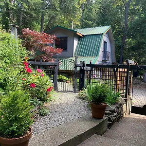 *** Bed & Breakfast Salt Spring Carriage House Canada