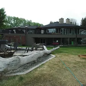  Bed & Breakfast Roundhouse Grotto Canada