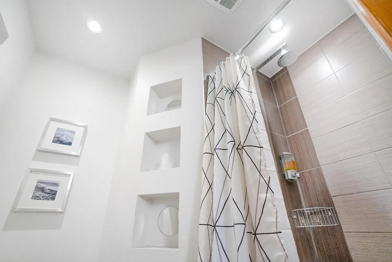 Accueil Chez Francois Bed & Breakfast Montreal